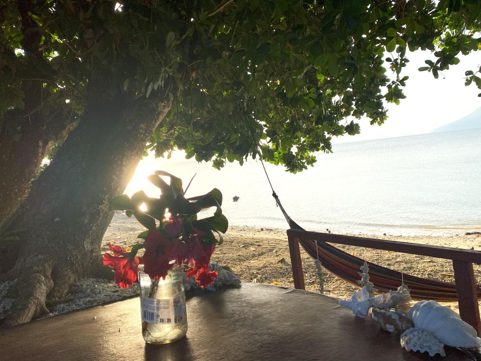 Vatupau Beachfront Bungalows Port Vila Dış mekan fotoğraf